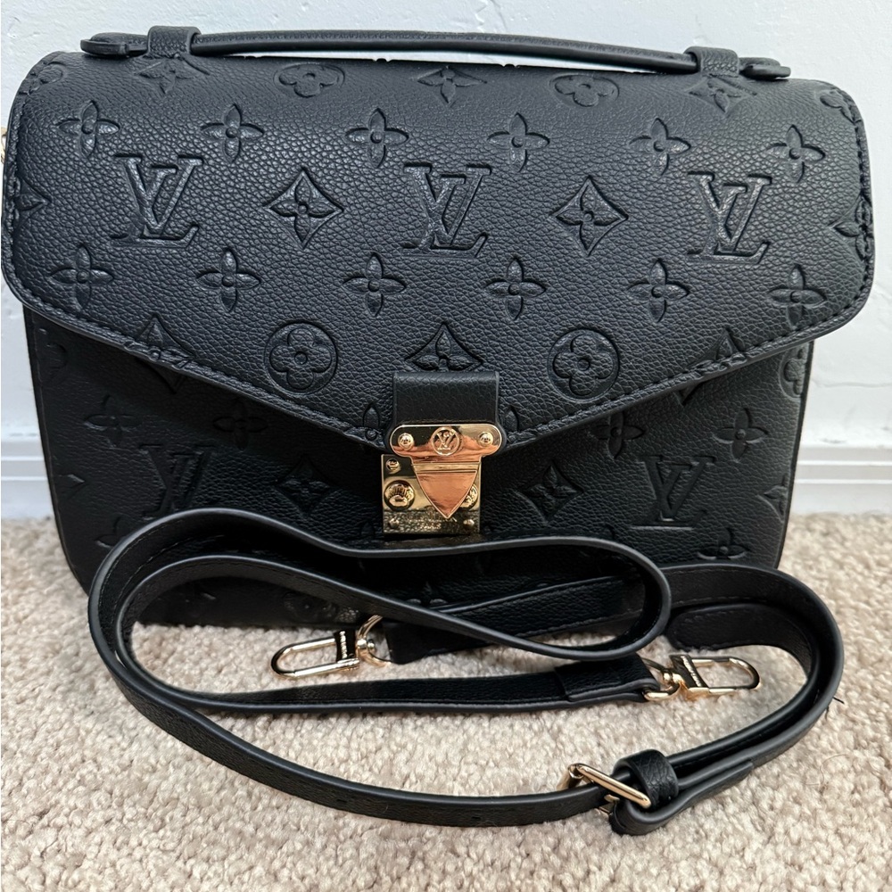 Black and Gold Leather handbag